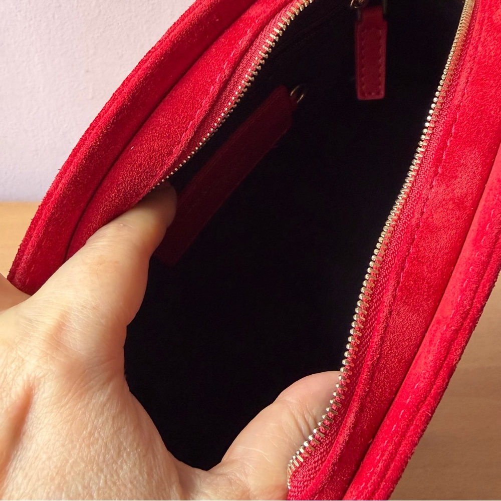 SEZANE RED SUEDE ZIP TOP SHOULDER BAG GOLD COLR METAL CHAIN LEATHER STRAP UNUSED - Picture 5 of 16